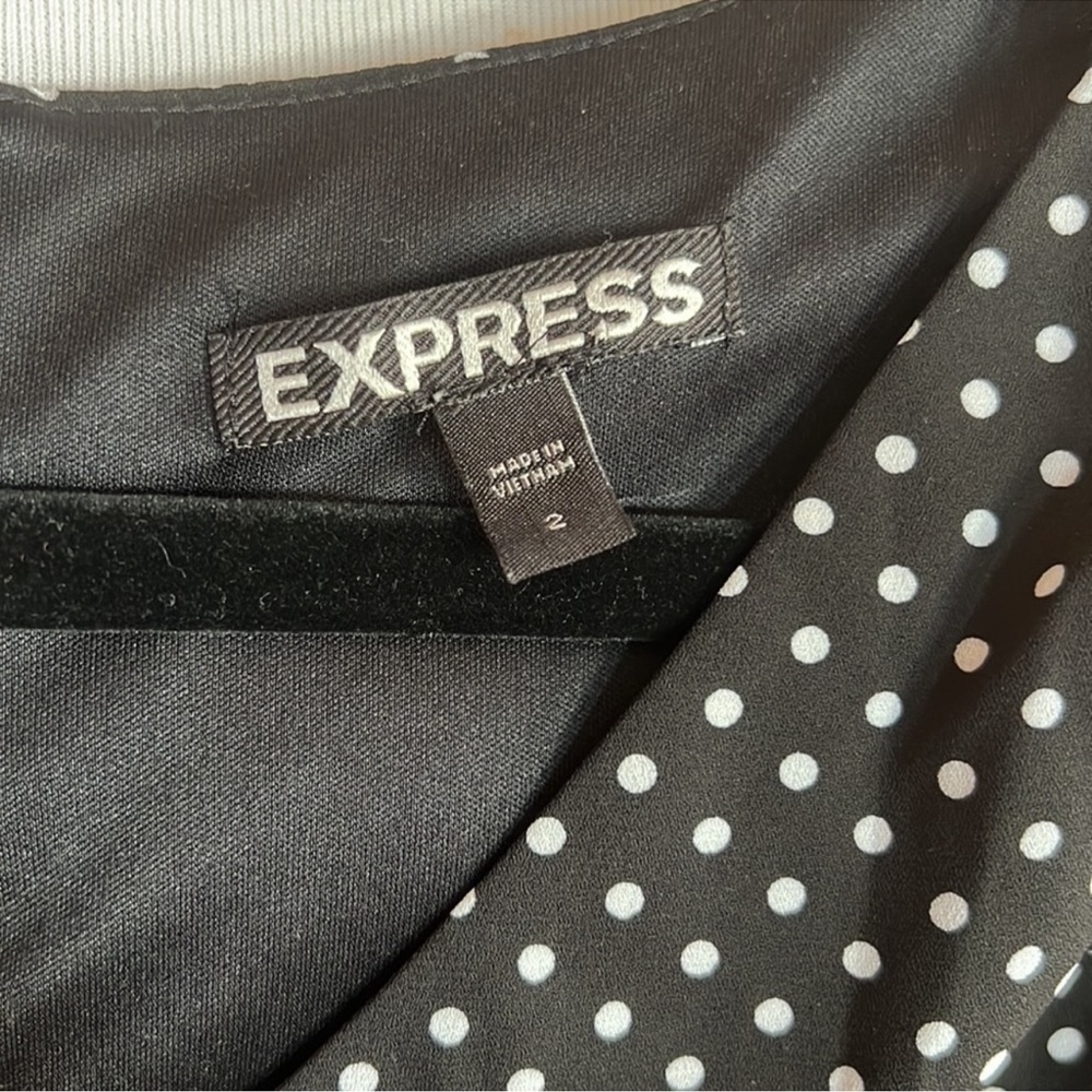 Express romper - Picture 5 of 9
